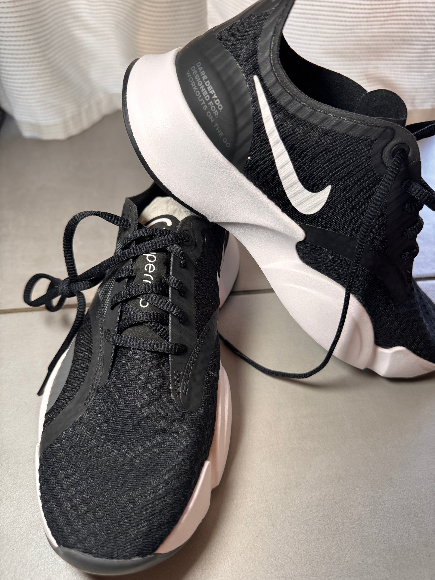Nike SuperRep Go Black White